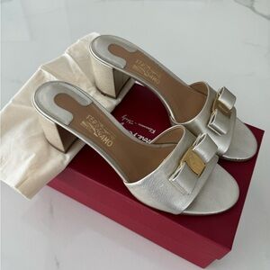 Salvatore Ferragamo Eolie Metallic Bow Block Heel Slides